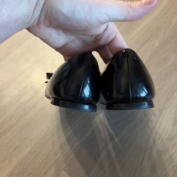 Loewe Black Patent Leather Bow Flats
Size: 37 (US 7) - Picture 8 of 11